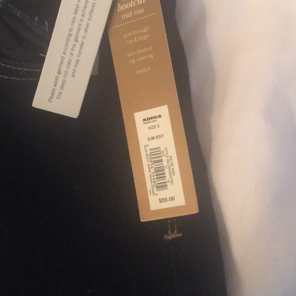 Jeans - Picture 2 of 3